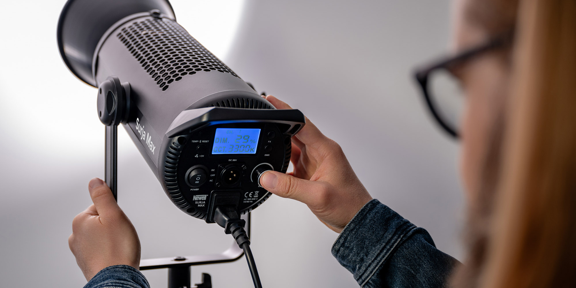 Lampa LED Newell Surja Max 500